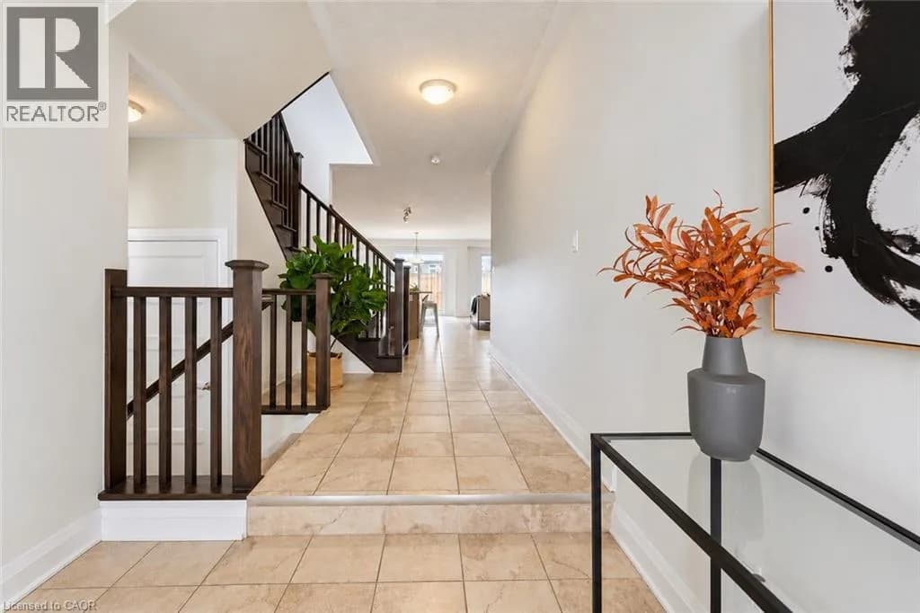 584 BLAIR CREEK Drive — photo 3 of 31