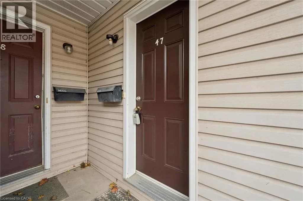461 BEECHWOOD Place Unit# 47 — photo 3 of 22