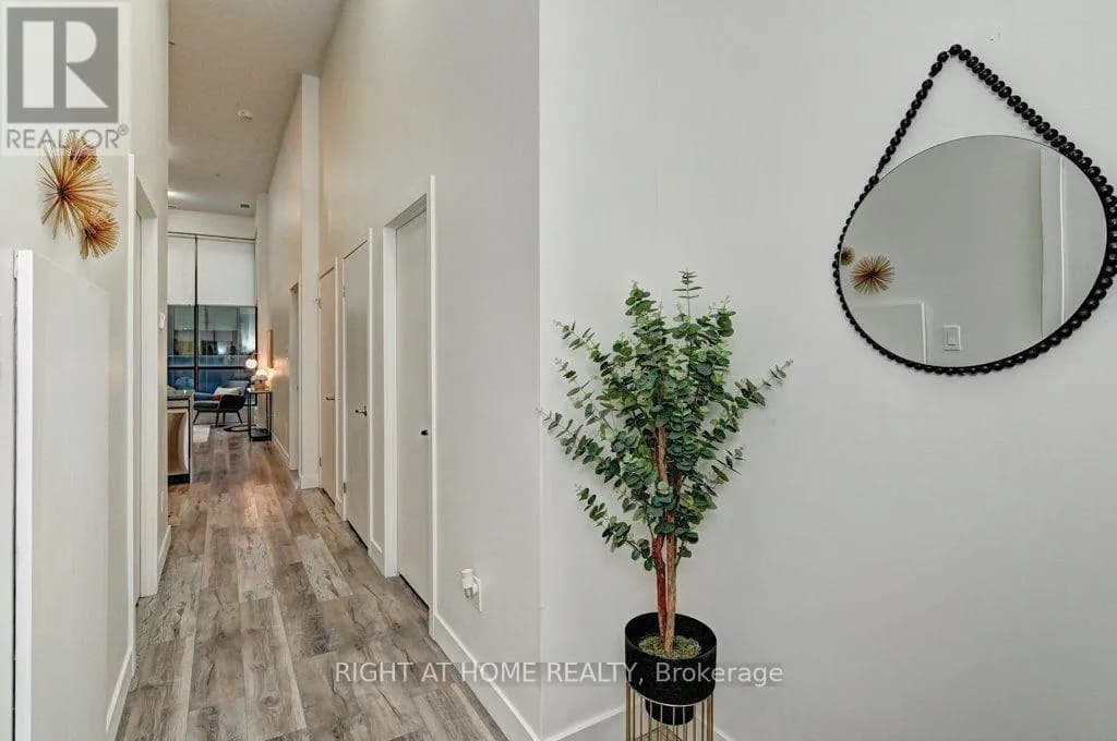 218 - 100 GARMENT STREET — photo 3 of 29