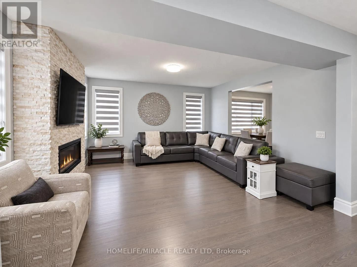 172 FREURE DRIVE — photo 4 of 21