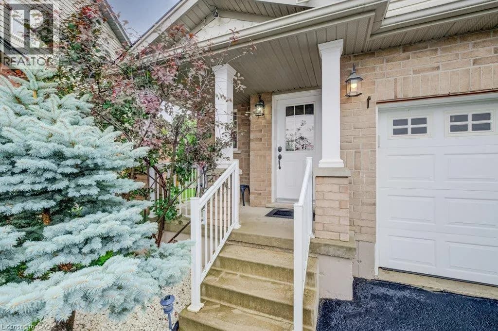 521 SNOWDROP Court — photo 4 of 41