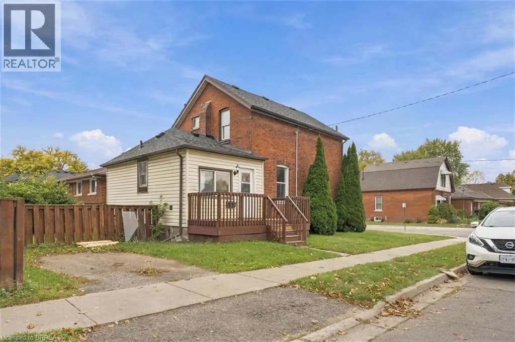 251 RAWDON Street — photo 3 of 43