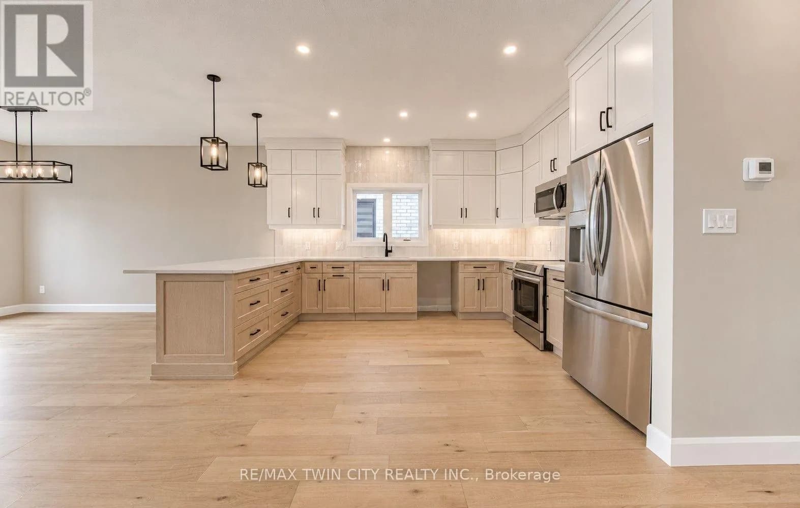 59 WEYMOUTH STREET — photo 5 of 18