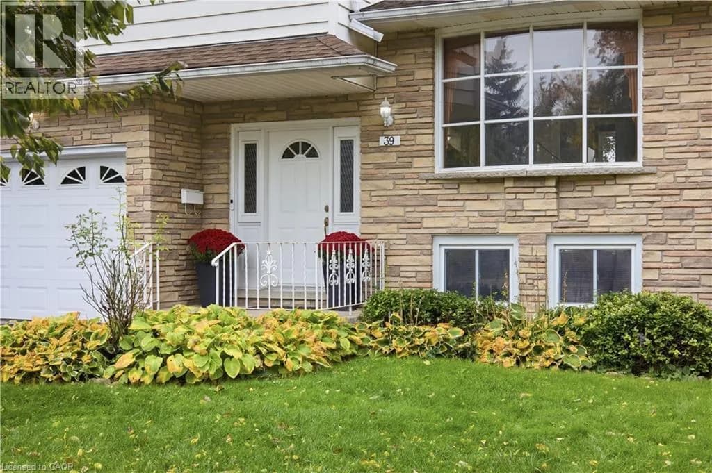39 SEBAS Court — photo 2 of 50