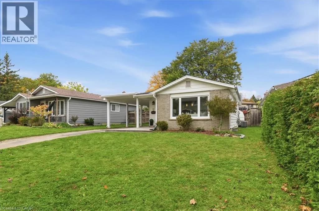 197 PINEDALE Drive — photo 4 of 40