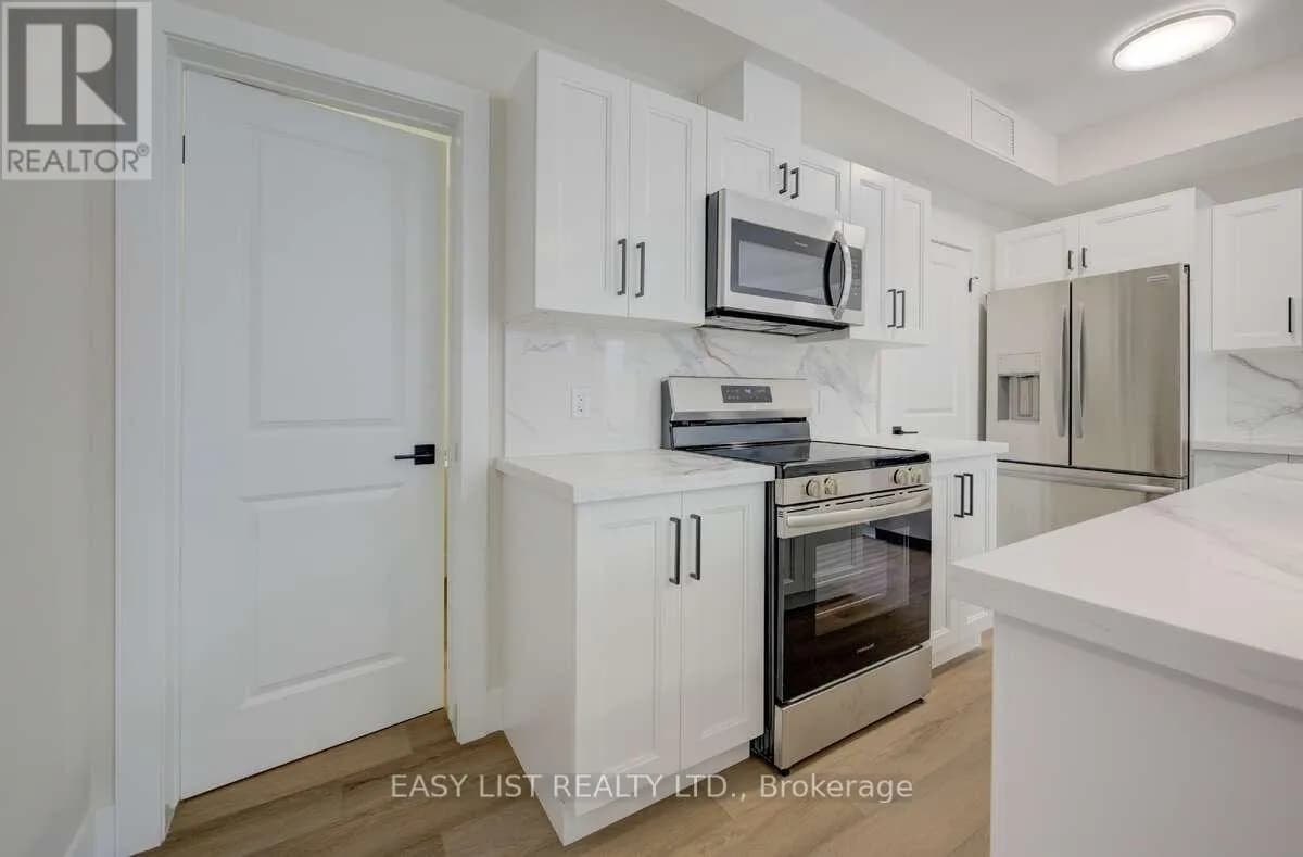 1 - 17 PETER STREET — photo 3 of 22