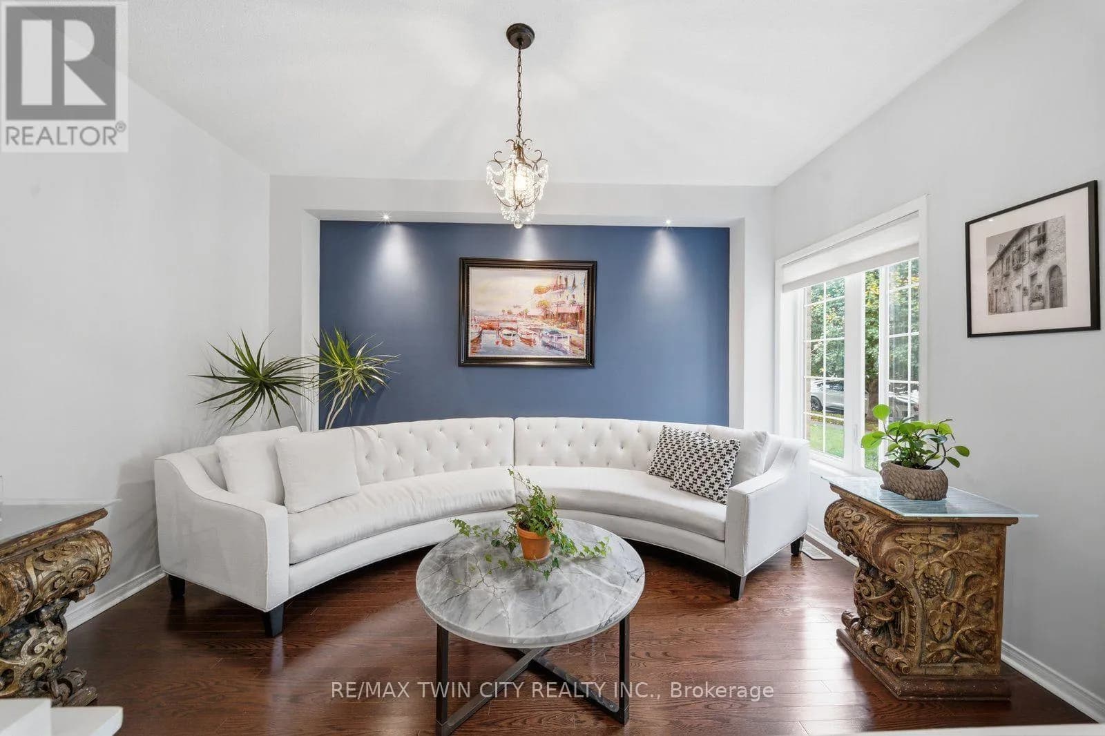 42 STEPHENSON ROAD — photo 4 of 41