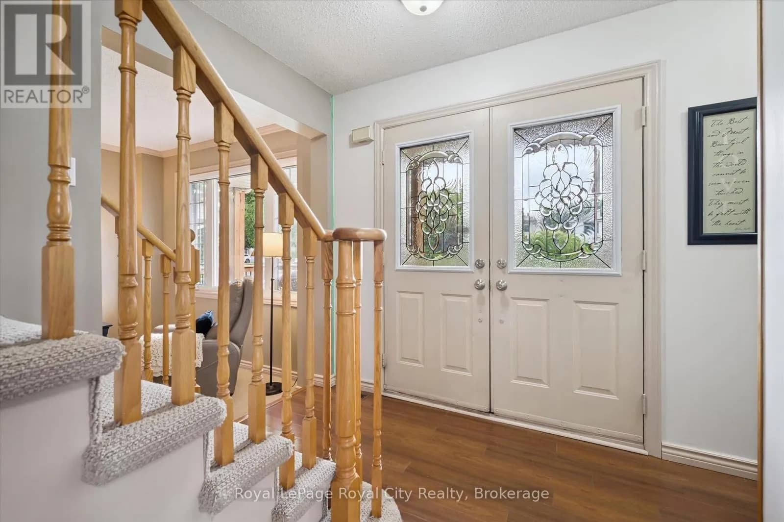 729 WOODHILL DRIVE — photo 4 of 45