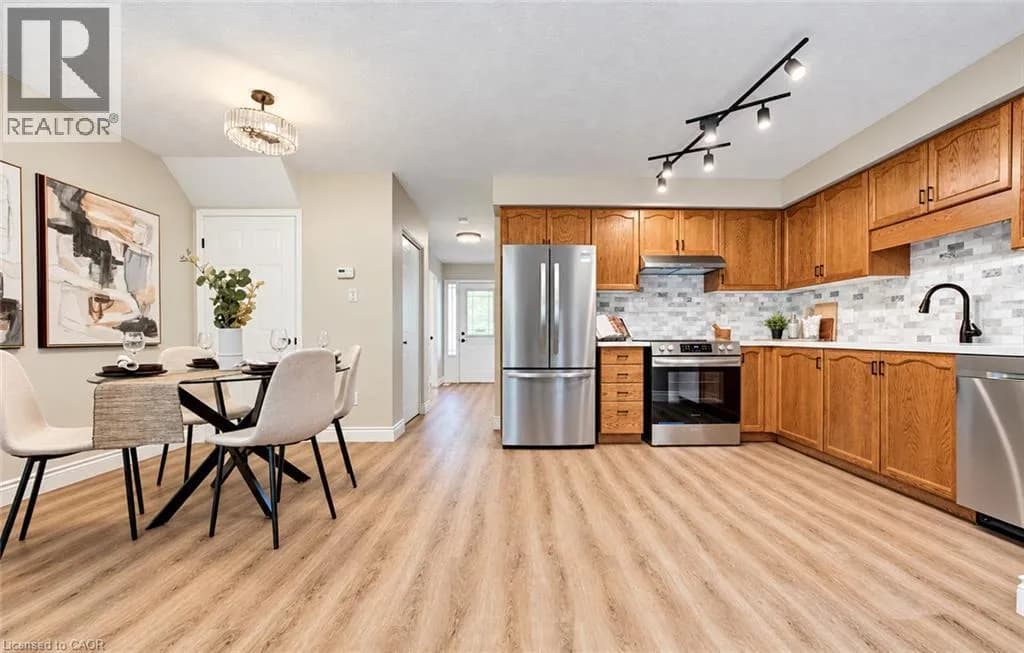 457 ANNAPOLIS Court — photo 1 of 31