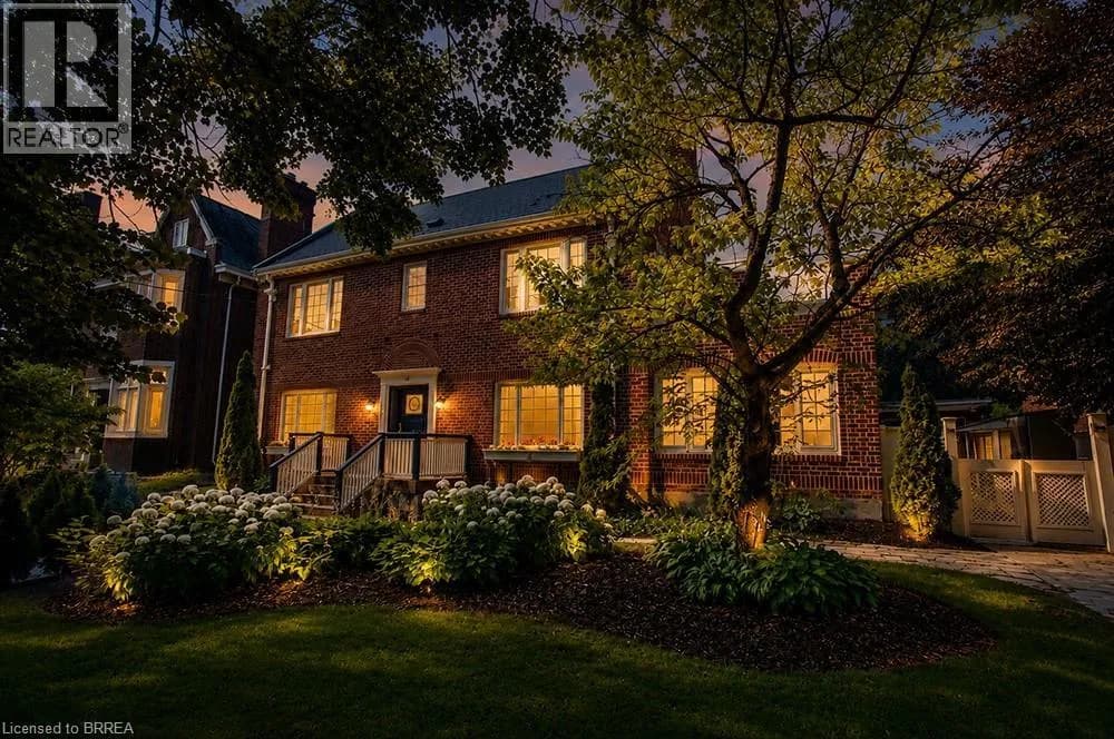 116 DUFFERIN Avenue — photo 4 of 48