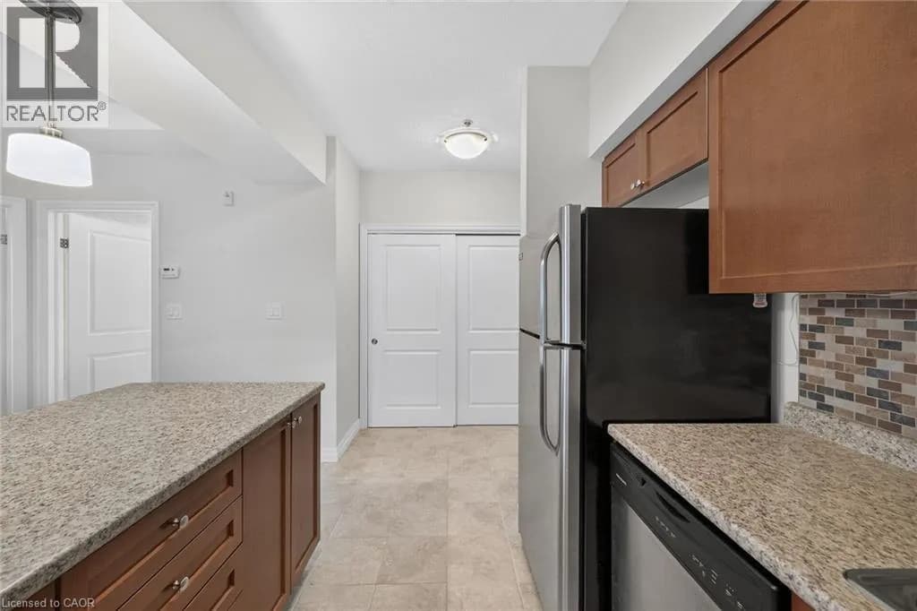 170 ROCKHAVEN Lane Unit# 207 — photo 3 of 18