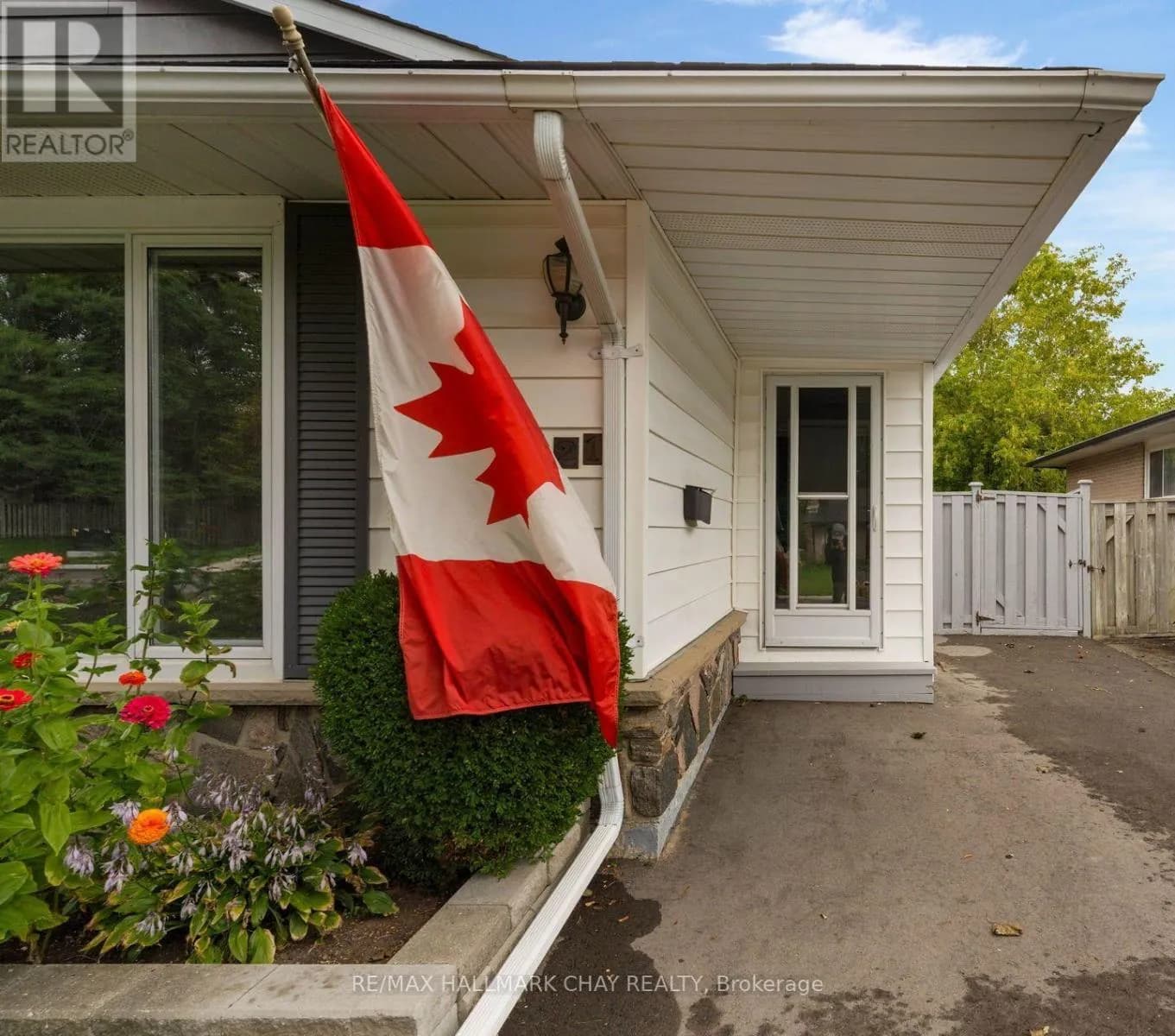 21 ONTARIO STREET — photo 2 of 30