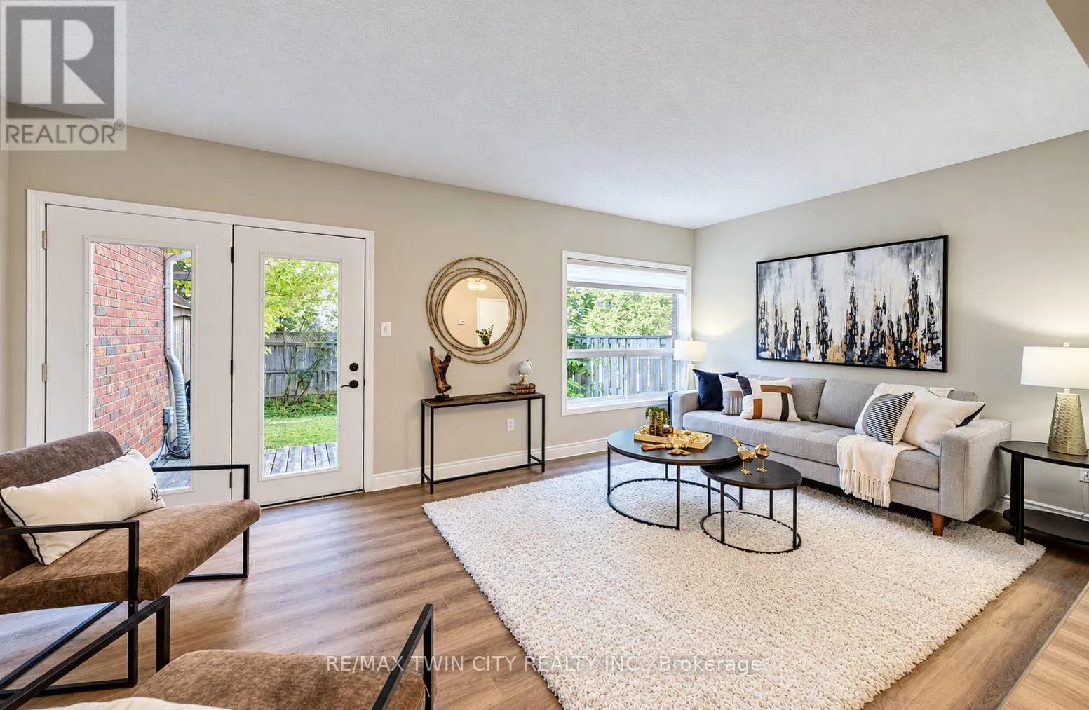 457 ANNAPOLIS COURT — photo 4 of 33