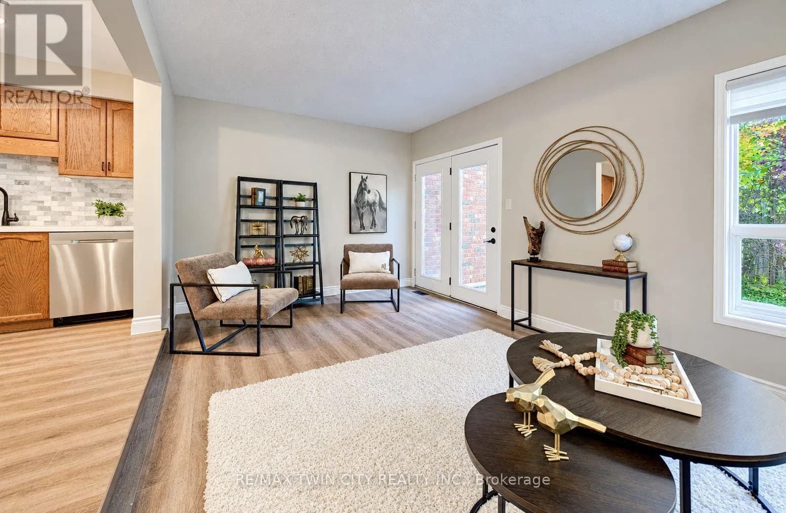 457 ANNAPOLIS COURT — photo 5 of 33