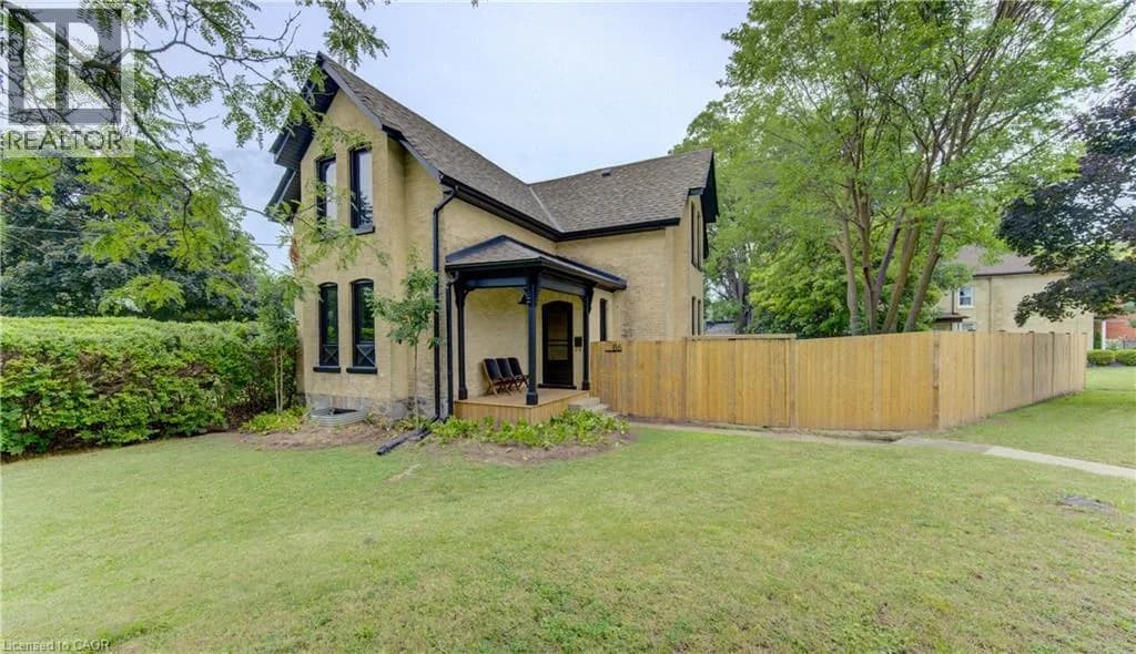 86 ST ANDREWS Street — photo 1 of 29