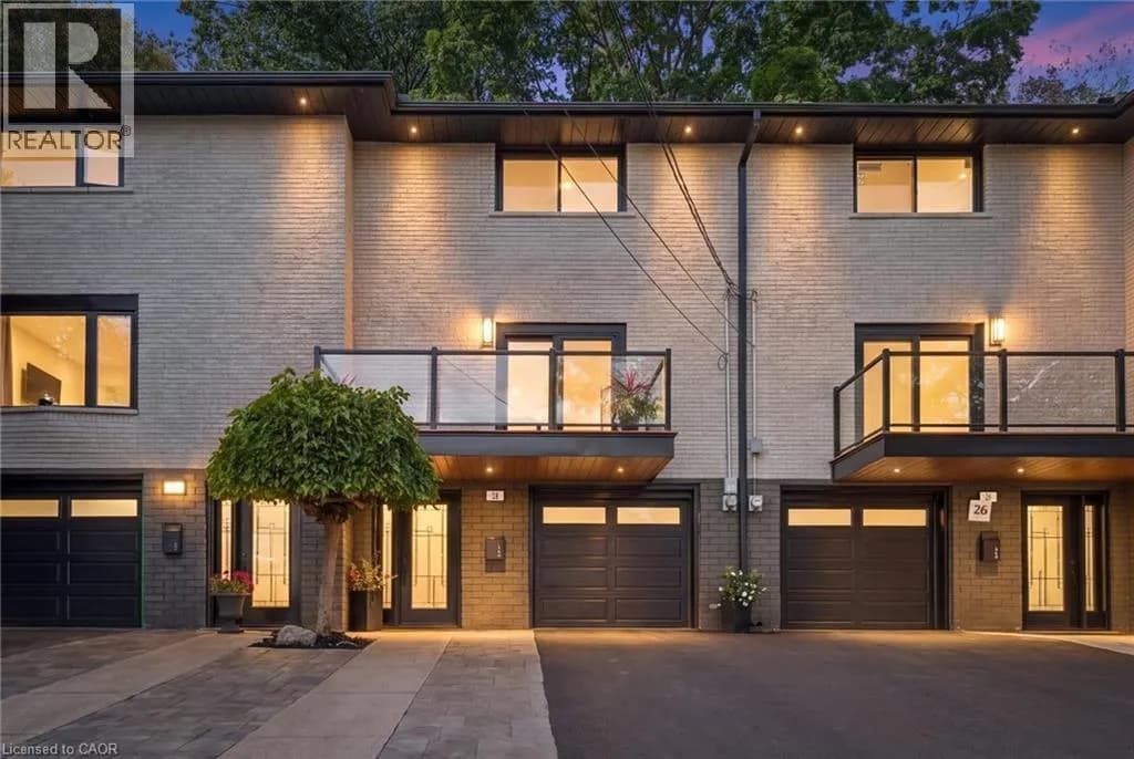 28 BORDEN Street — photo 3 of 36