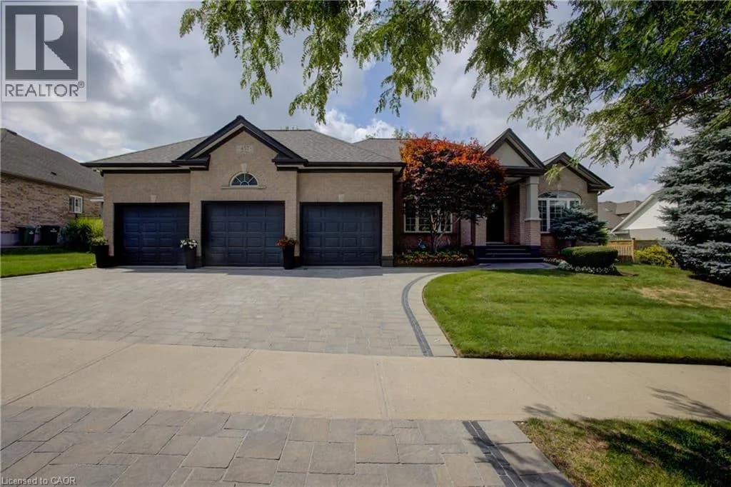 457 CARYNDALE Drive — photo 2 of 49