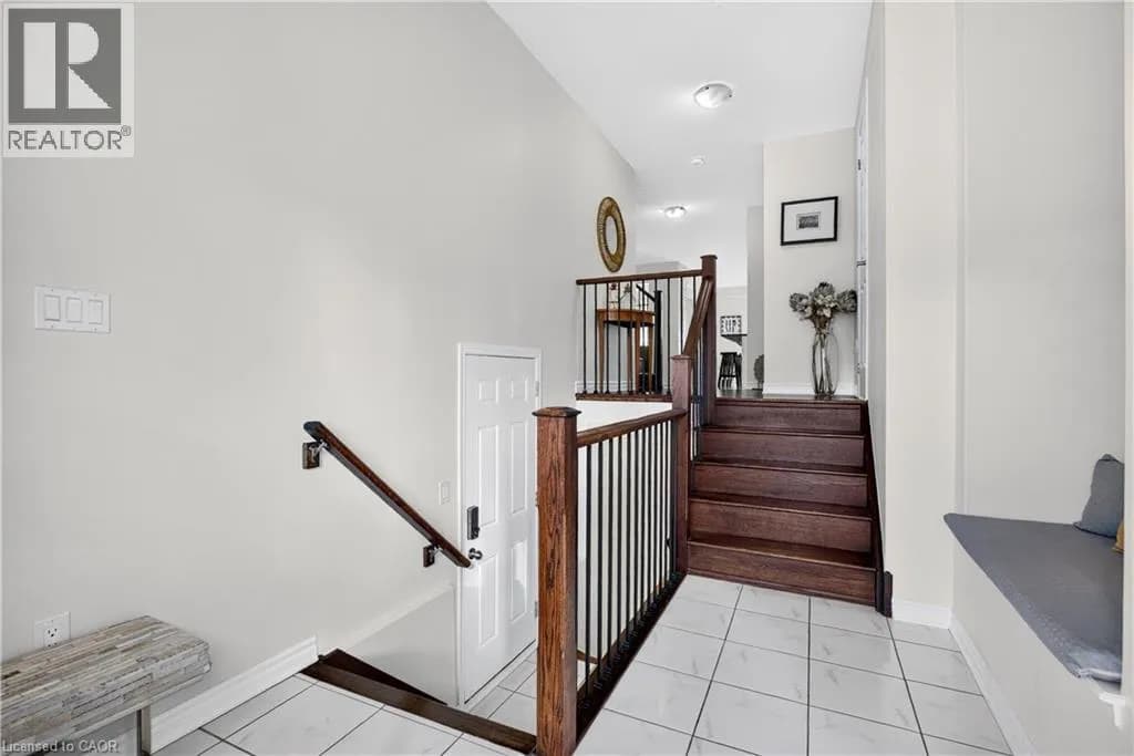 7 PICKETT Place — photo 4 of 50