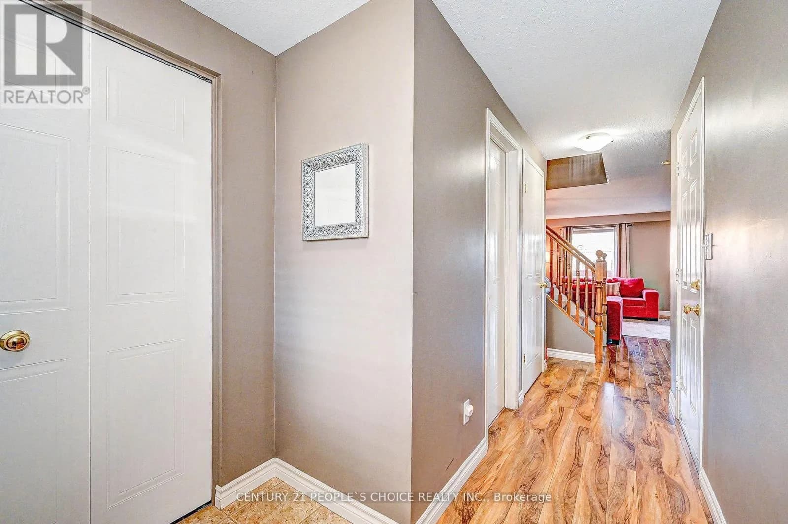 155 PROSPERITY DRIVE — photo 5 of 40