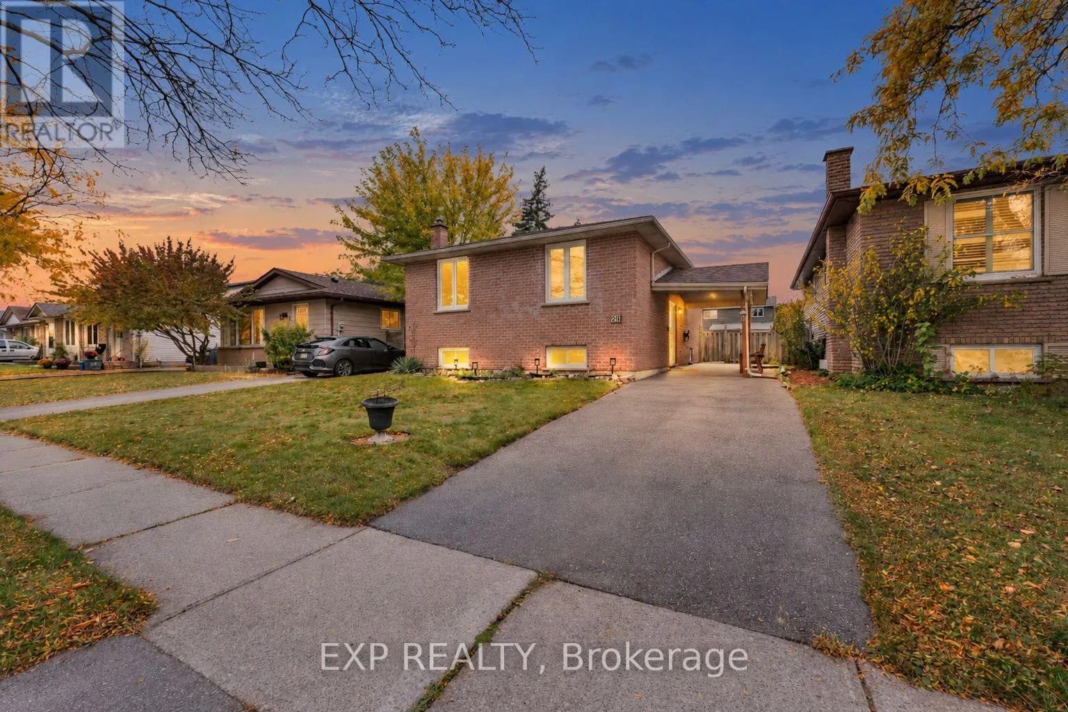 28 SULKY ROAD — photo 1 of 41