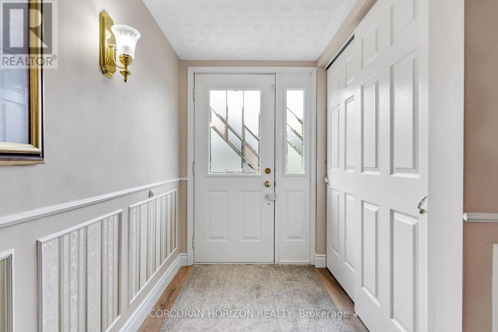8 BLUE SPRUCE COURT — photo 2 of 40