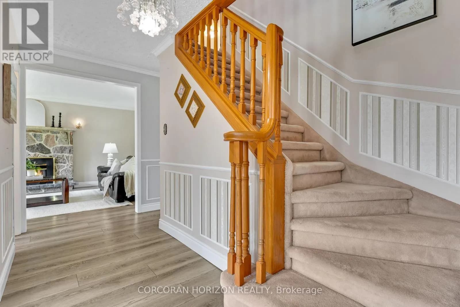 8 BLUE SPRUCE COURT — photo 3 of 40