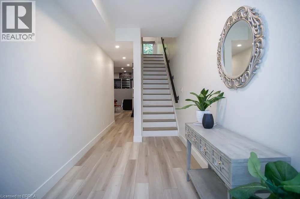 4A HARRIS Avenue — photo 5 of 34