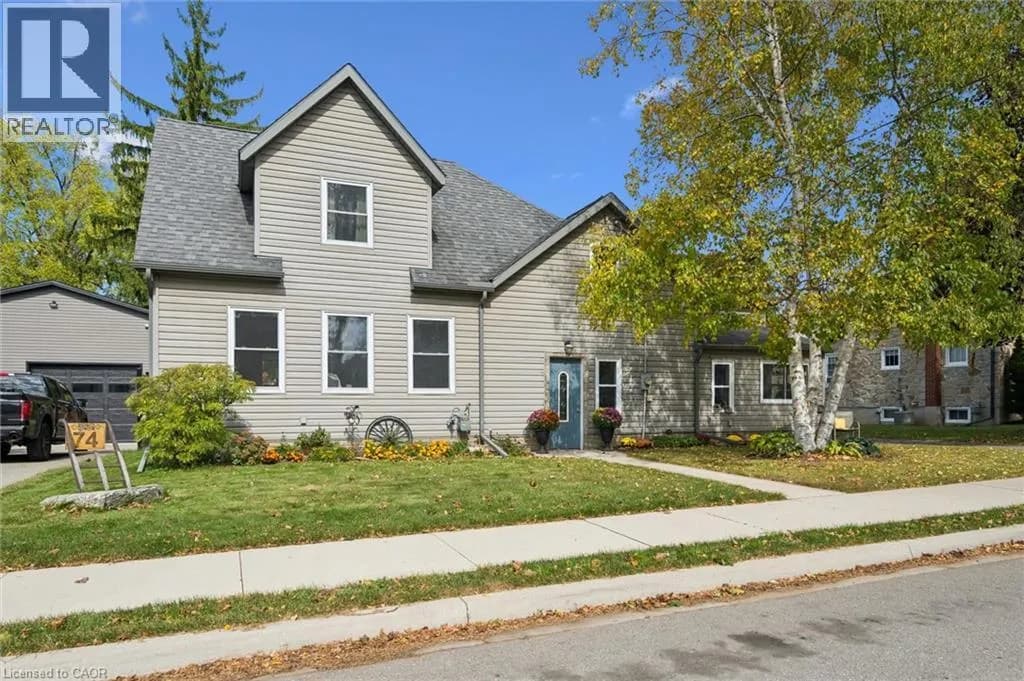 74 SELKIRK Street — photo 1 of 26
