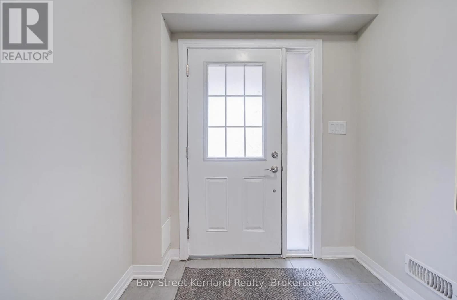 7 SPORTSMAN HILL STREET — photo 3 of 40