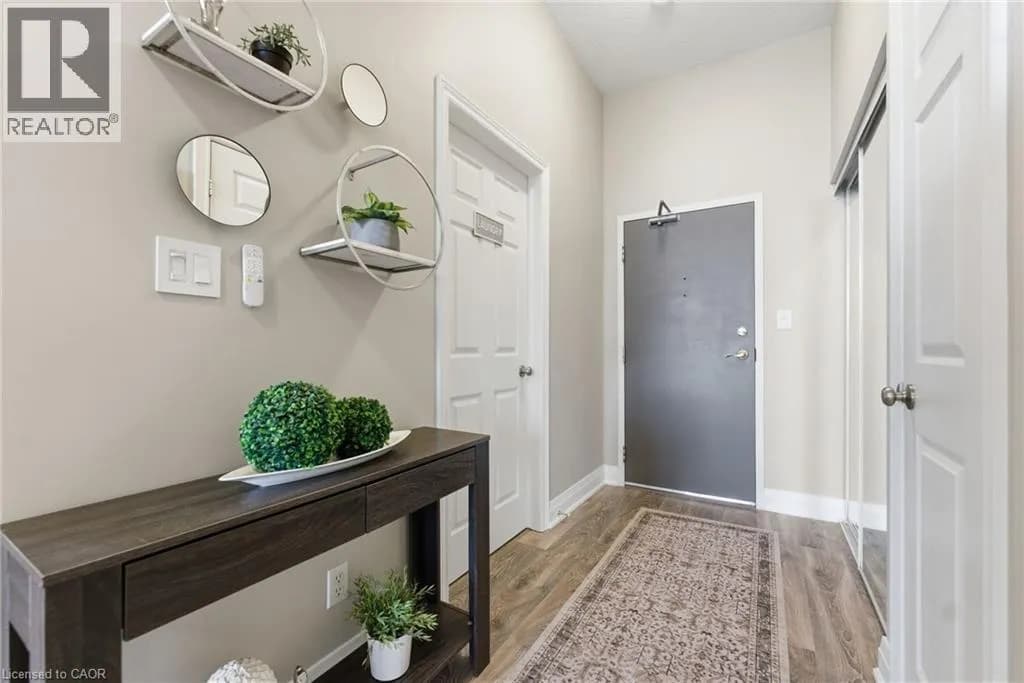 262 DUNDAS Street E Unit# 322 — photo 2 of 13