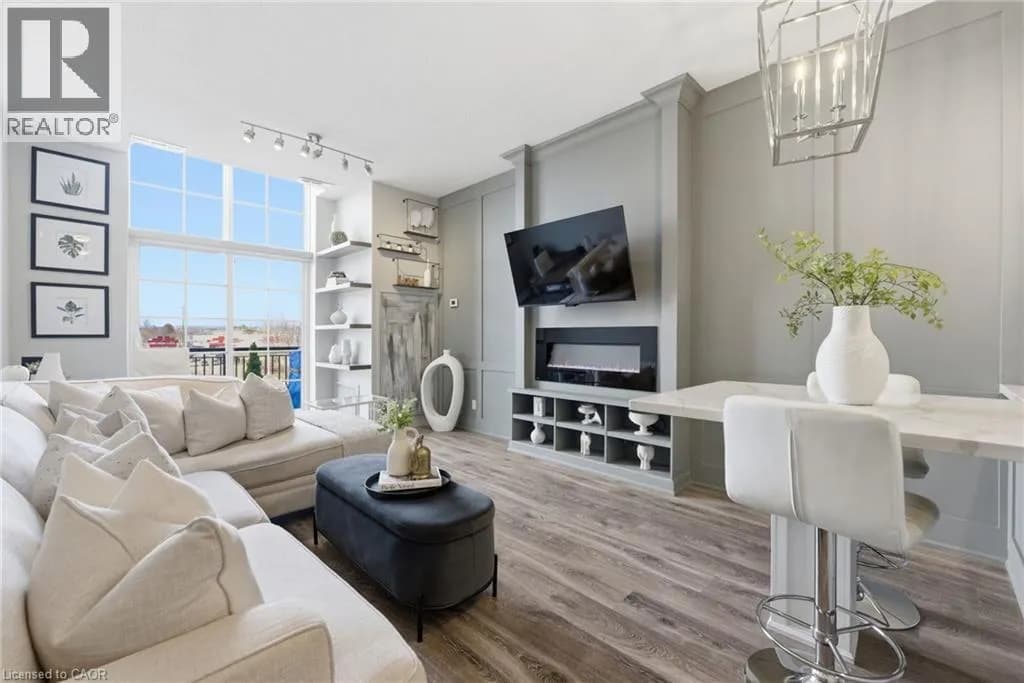 262 DUNDAS Street E Unit# 322 — photo 4 of 13