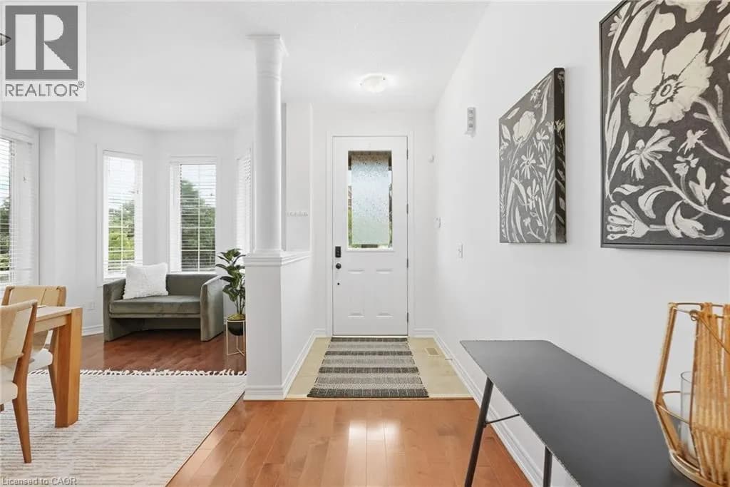 32 WIMBERLY Avenue — photo 4 of 45