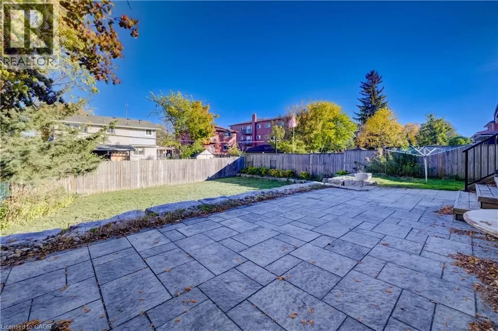 108 PLYMOUTH Road — photo 4 of 25
