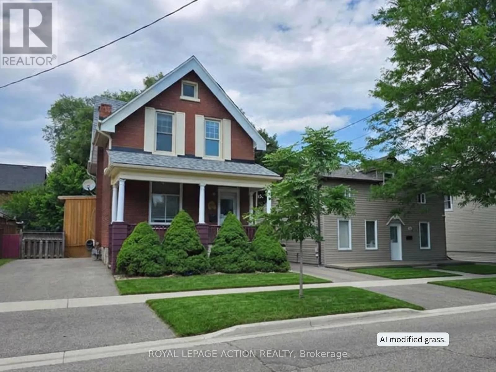 196 WELLINGTON STREET — photo 2 of 22