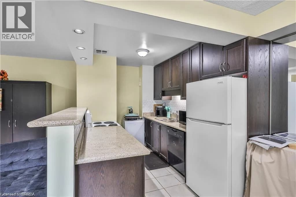 793 COLBORNE Street E Unit# 104 — photo 4 of 16