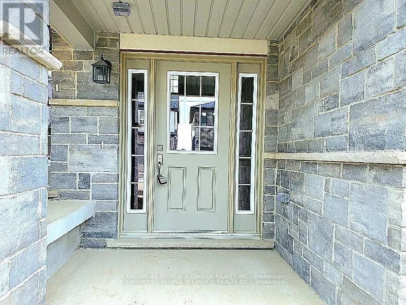 255 RASPBERRY PLACE — photo 2 of 31