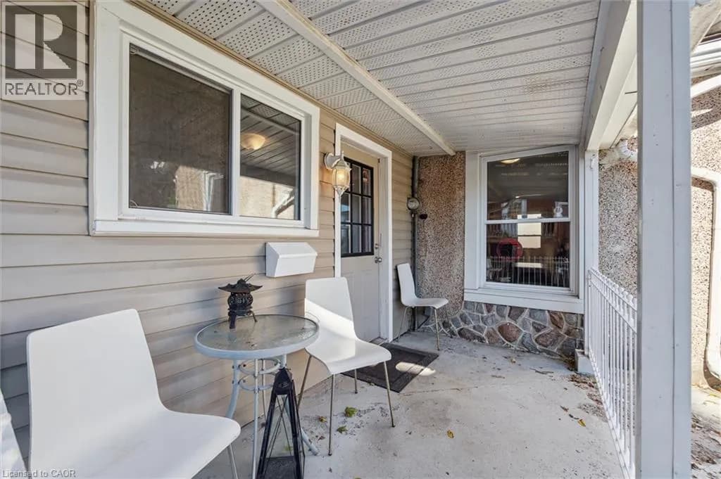 38 GLENMORRIS Street — photo 3 of 24