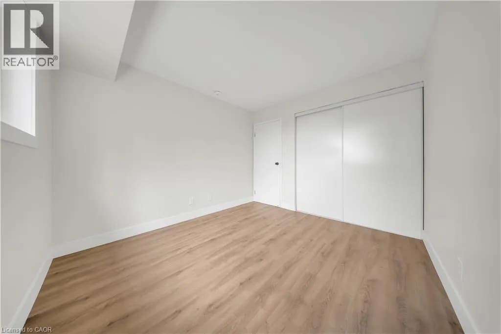 3085 KINGSWAY Drive Unit# 21 — photo 2 of 50