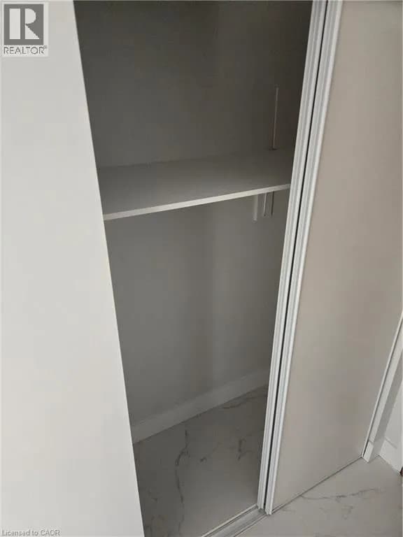3085 KINGSWAY Drive Unit# 21 — photo 5 of 50