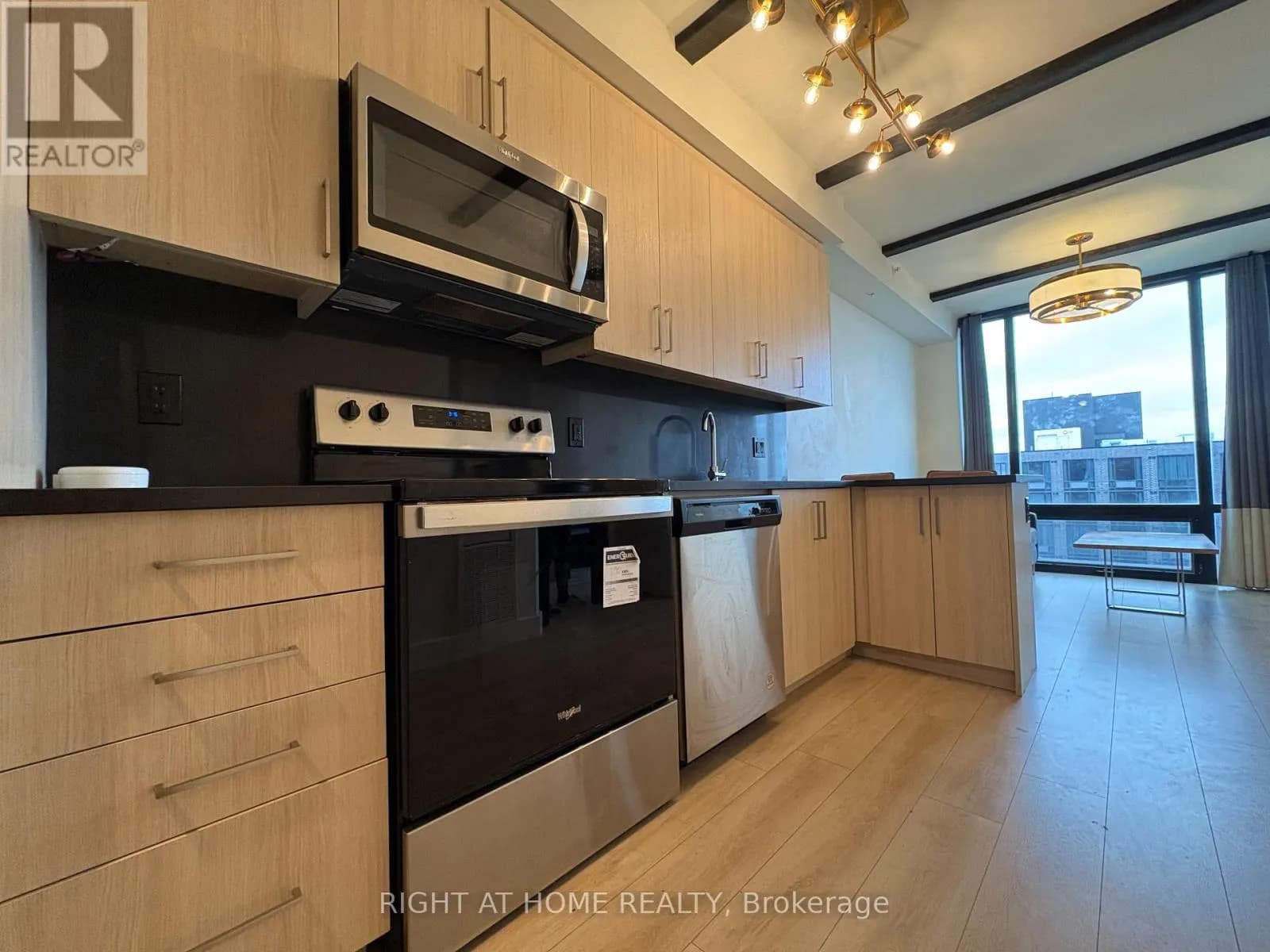 S- 2225 - 145 COLUMBIA STREET W — photo 1 of 28
