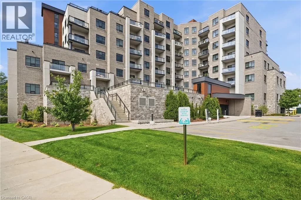 30 HAMILTON Street S Unit# 101 — photo 4 of 44