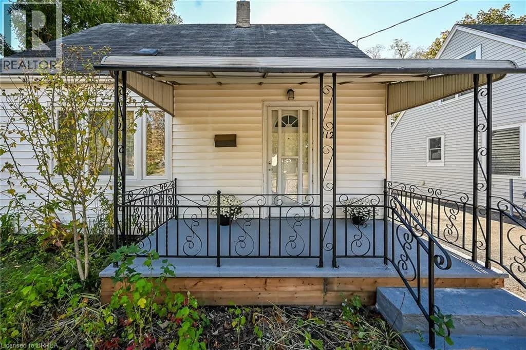 112 WILKES Street — photo 4 of 50