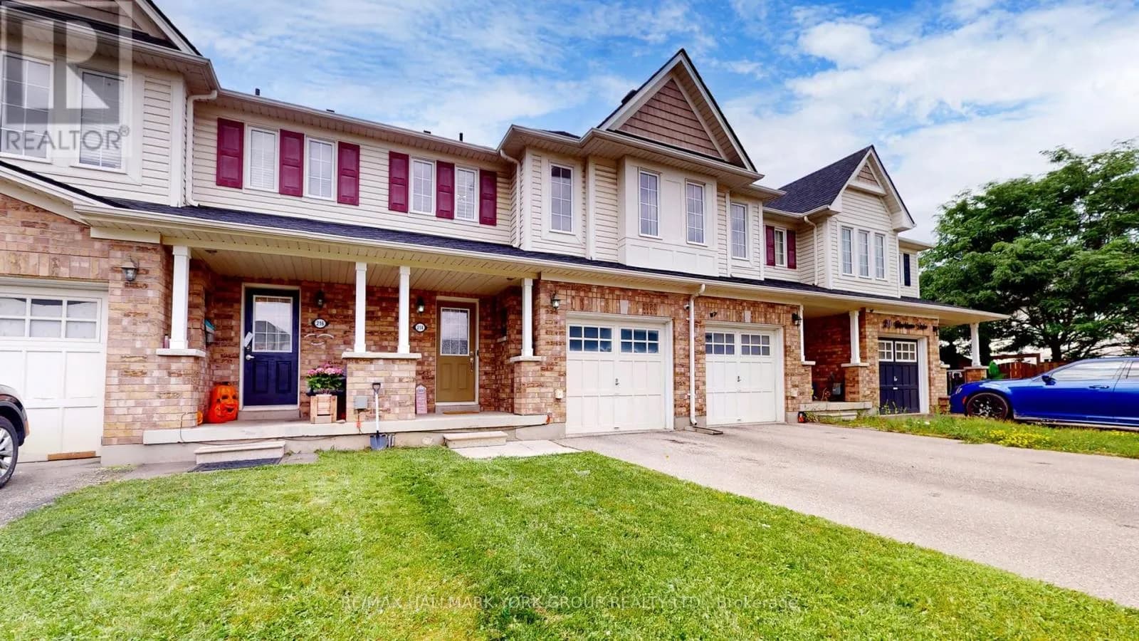 214 BLACKBURN DRIVE — photo 3 of 50