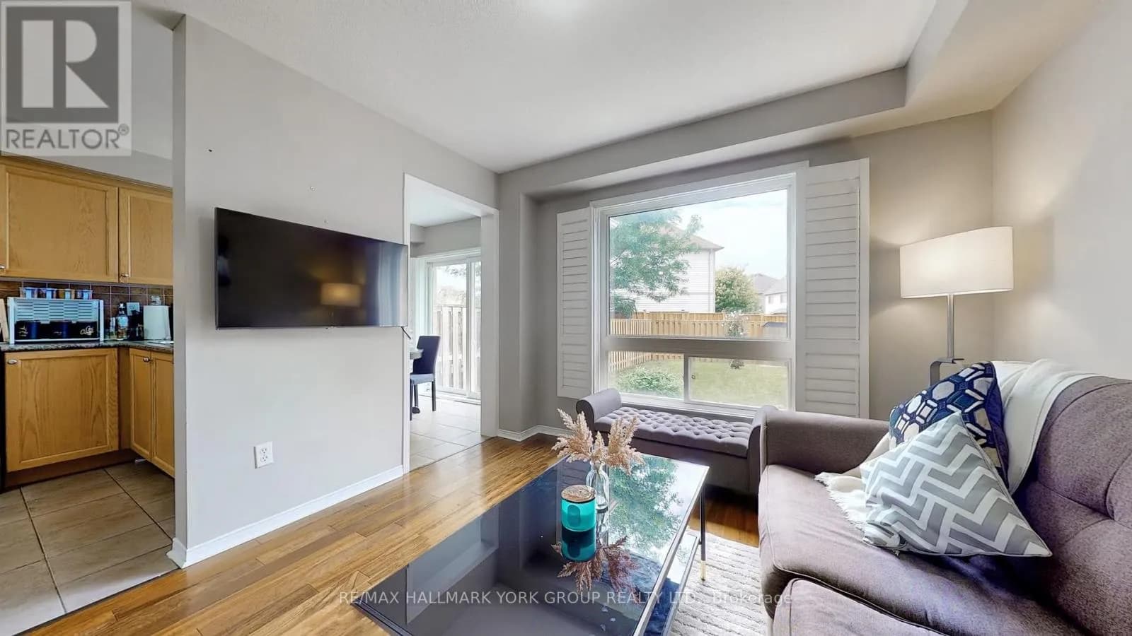 214 BLACKBURN DRIVE — photo 5 of 50