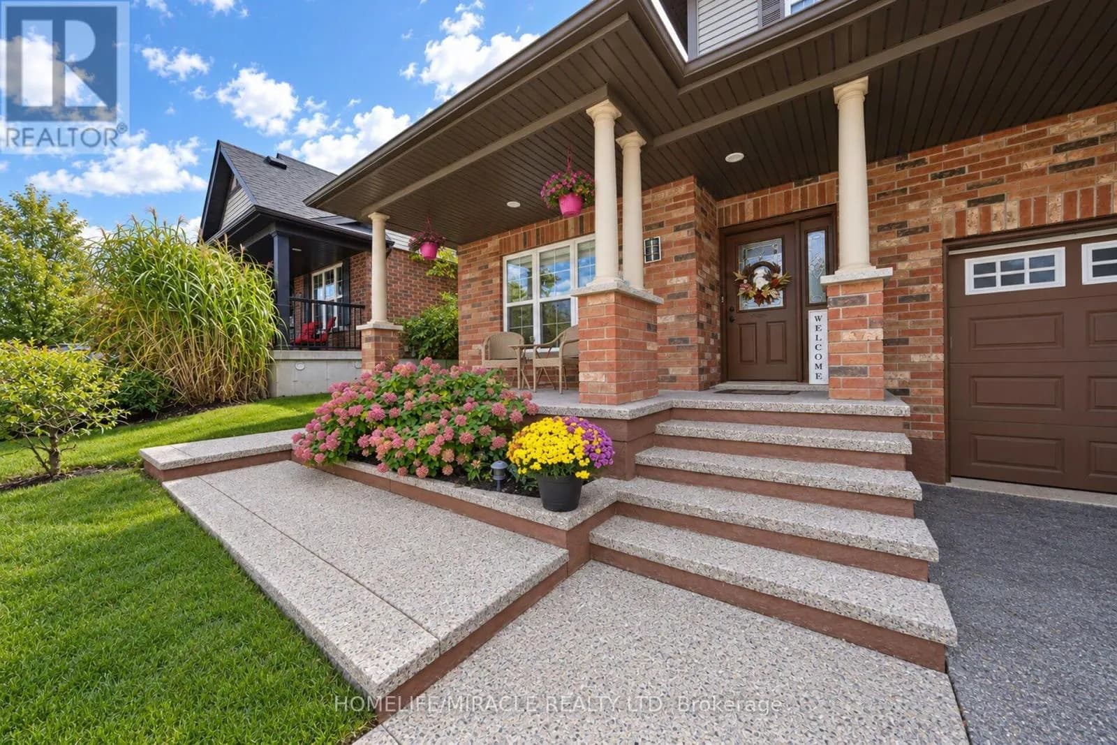 17 BUENA VISTA DRIVE — photo 3 of 50