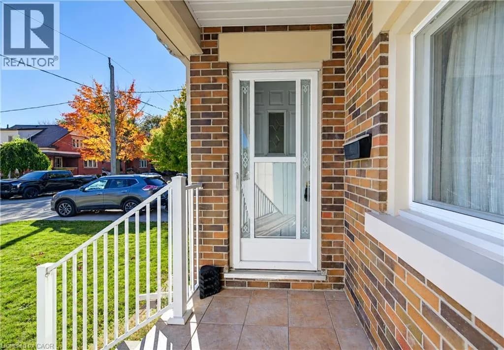 144 GRAHAM Street — photo 3 of 49