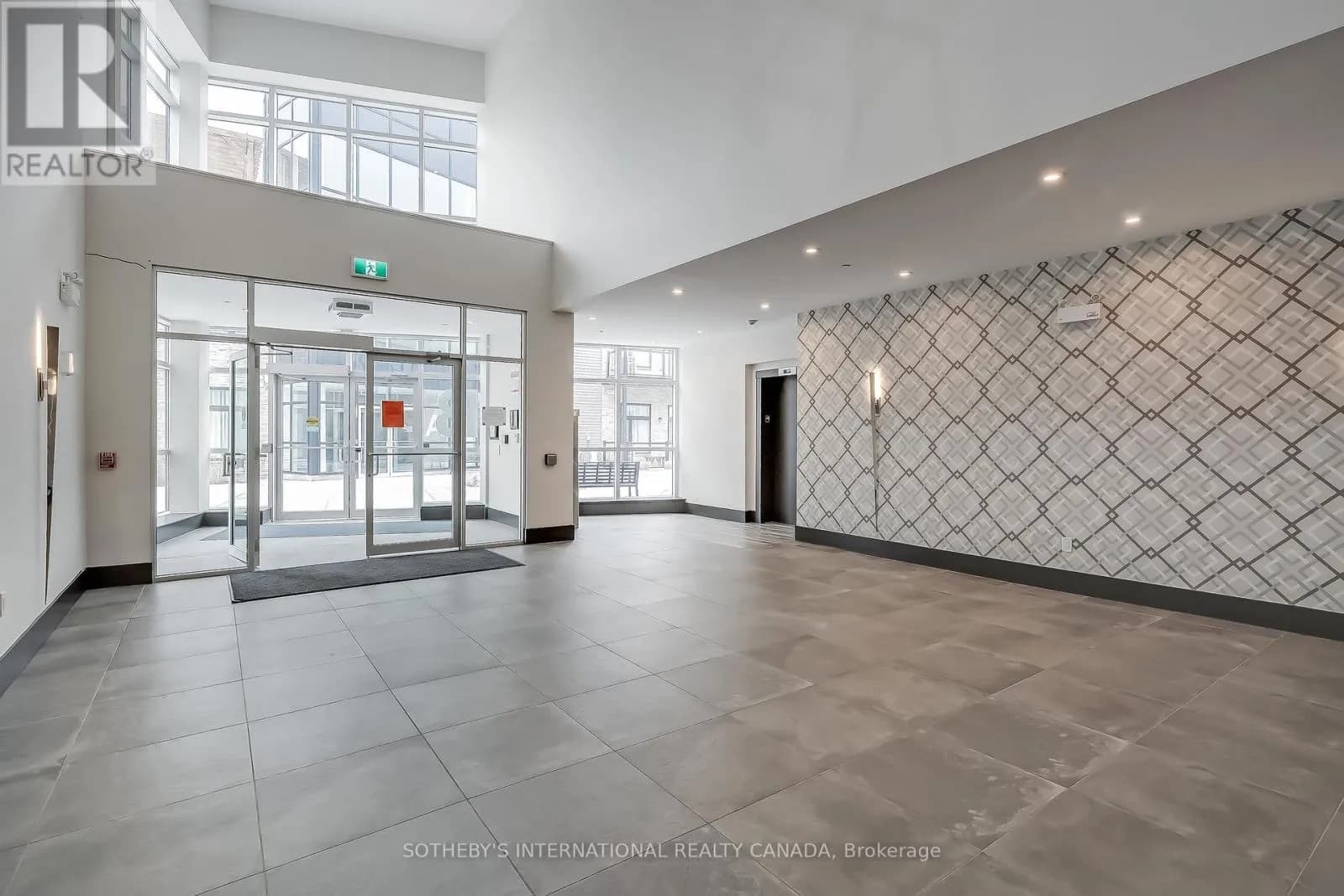 101B - 85 MORRELL STREET — photo 2 of 21