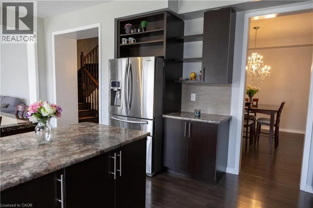 20 GILLESPIE Drive — photo 3 of 17
