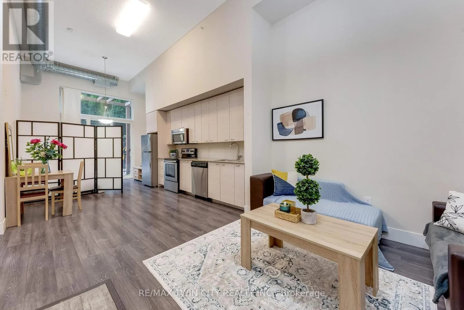 103 - 253 ALBERT STREET — photo 4 of 37