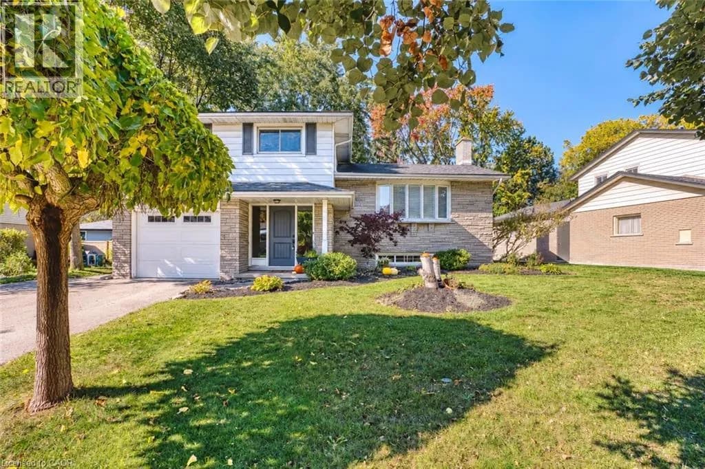 127 MIDLAND Drive — photo 3 of 43